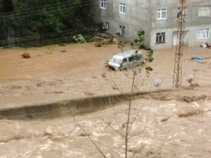 Artvin'de sel ve heyelan faciası 36