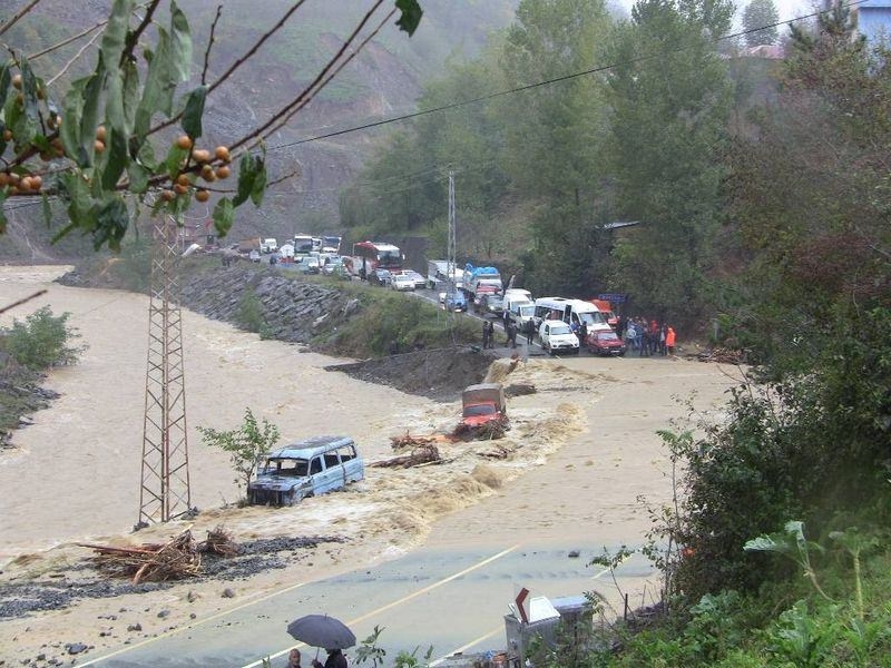 Artvin'de sel ve heyelan faciası 48