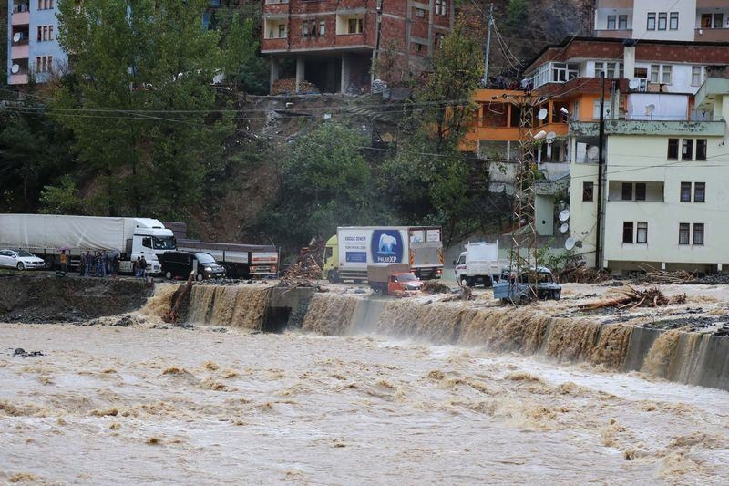 Artvin'de sel ve heyelan faciası 61