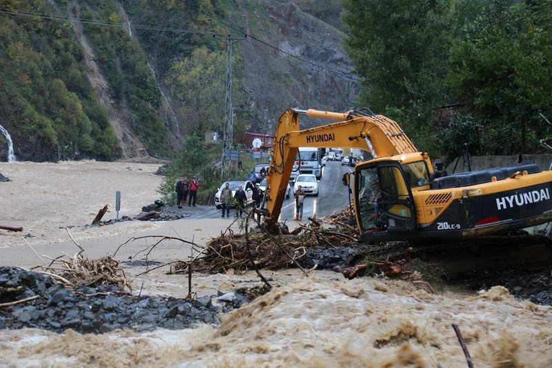 Artvin'de sel ve heyelan faciası 65