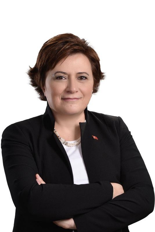 İşte AK Parti hükümetinin yeni kabinesi 12