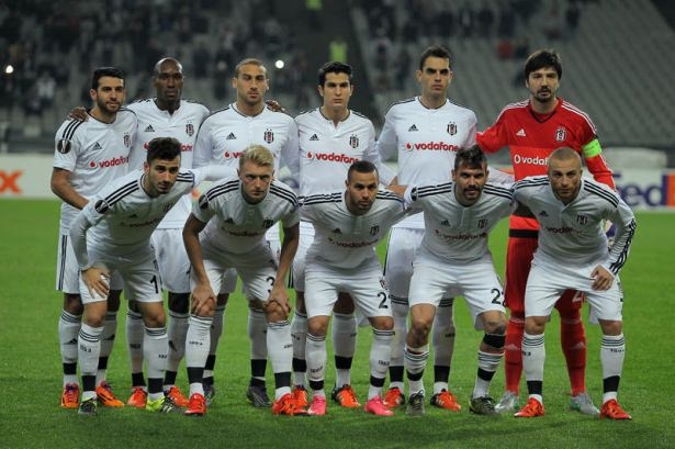 Cenk Kartal'ı uçurdu 14