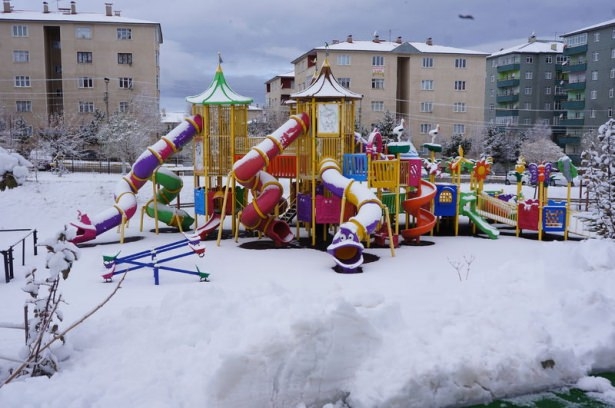 Anadolu kar altında 33