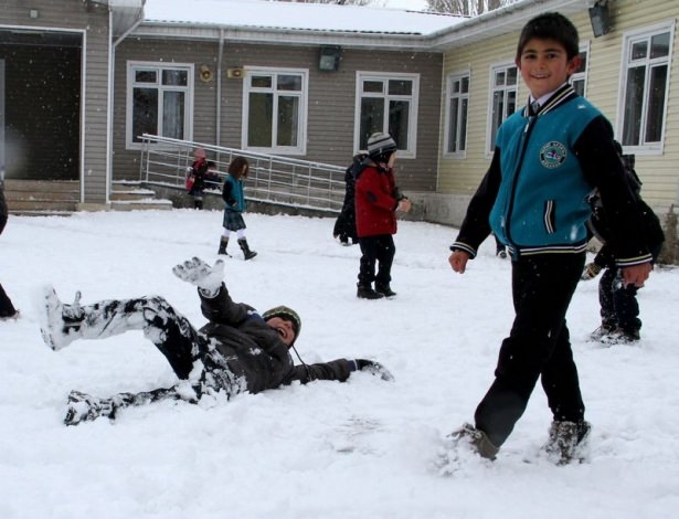 Anadolu kar altında 9