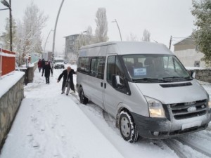 Anadolu kar altında