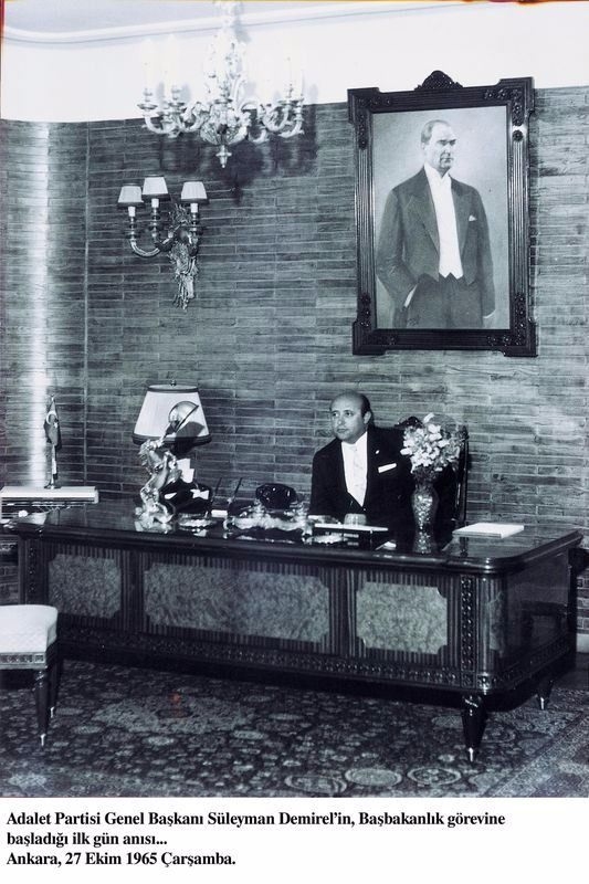 Türkiye yakın tarihinin bilinmeyen fotoğrafları 47