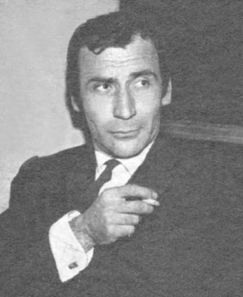 Ünlülerin gençlik halleri 51