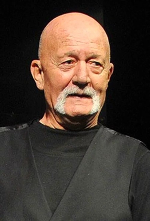 Ünlülerin gençlik halleri 64