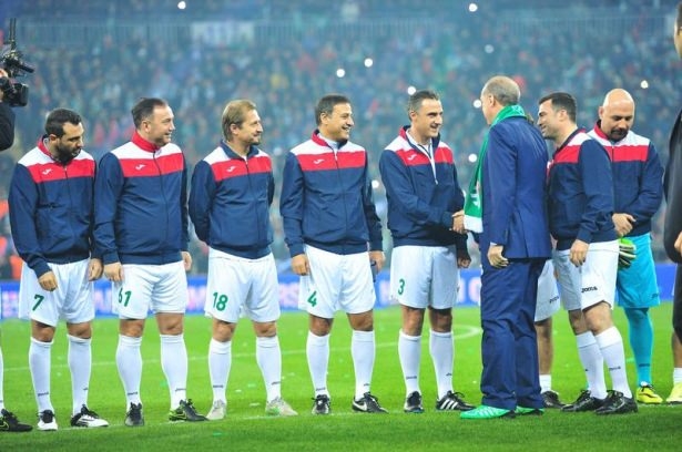 Santrayı Erdoğan yaptı, ilk golü o attı 35