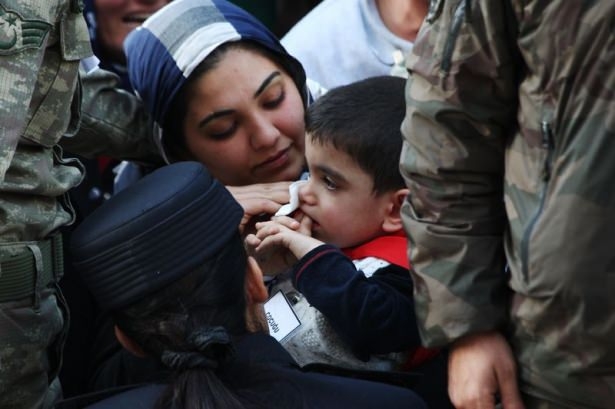 Şehitler gözyaşlarıyla son yolculuğuna uğurlandı 15