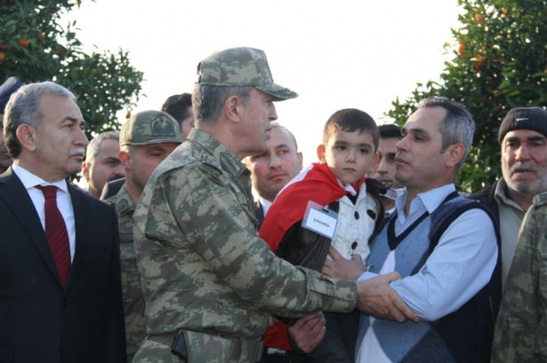 Şehitler gözyaşlarıyla son yolculuğuna uğurlandı 27