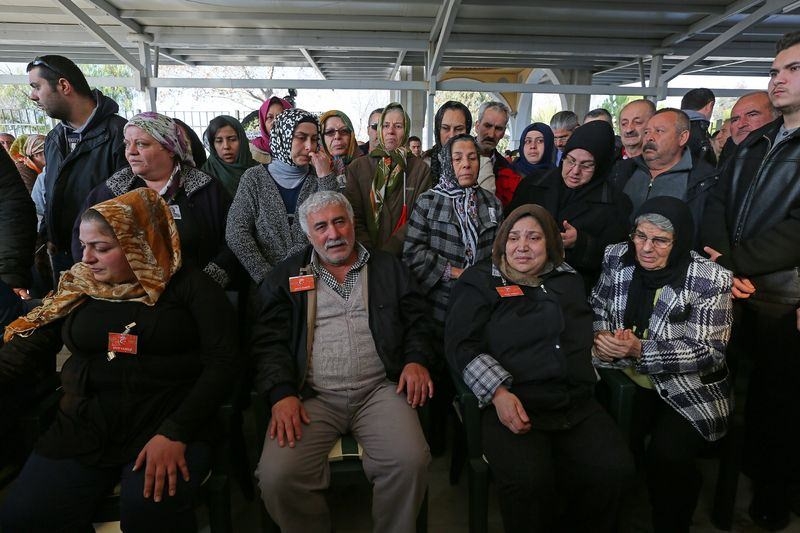 Şehitler gözyaşlarıyla son yolculuğuna uğurlandı 42