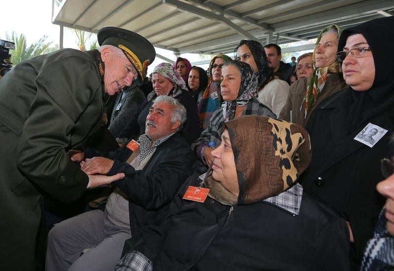 Şehitler gözyaşlarıyla son yolculuğuna uğurlandı 43