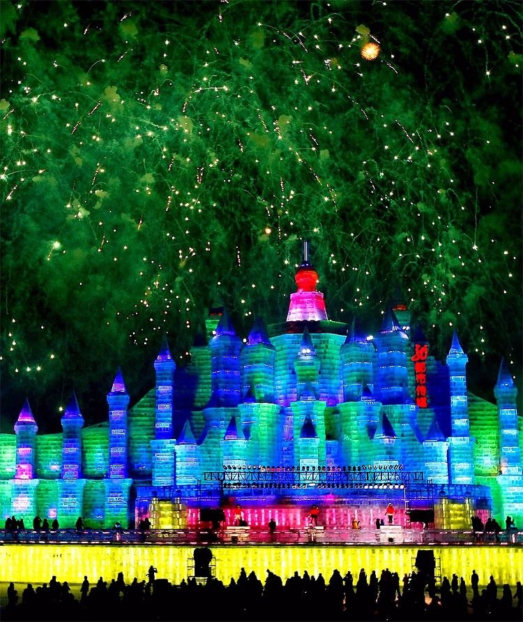 Çin'de Buz ve Kar Festivali 23