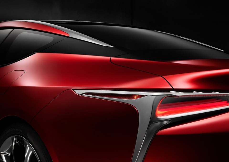 BMW 6'ya yeni rakip: Lexus LC 500 2017 24