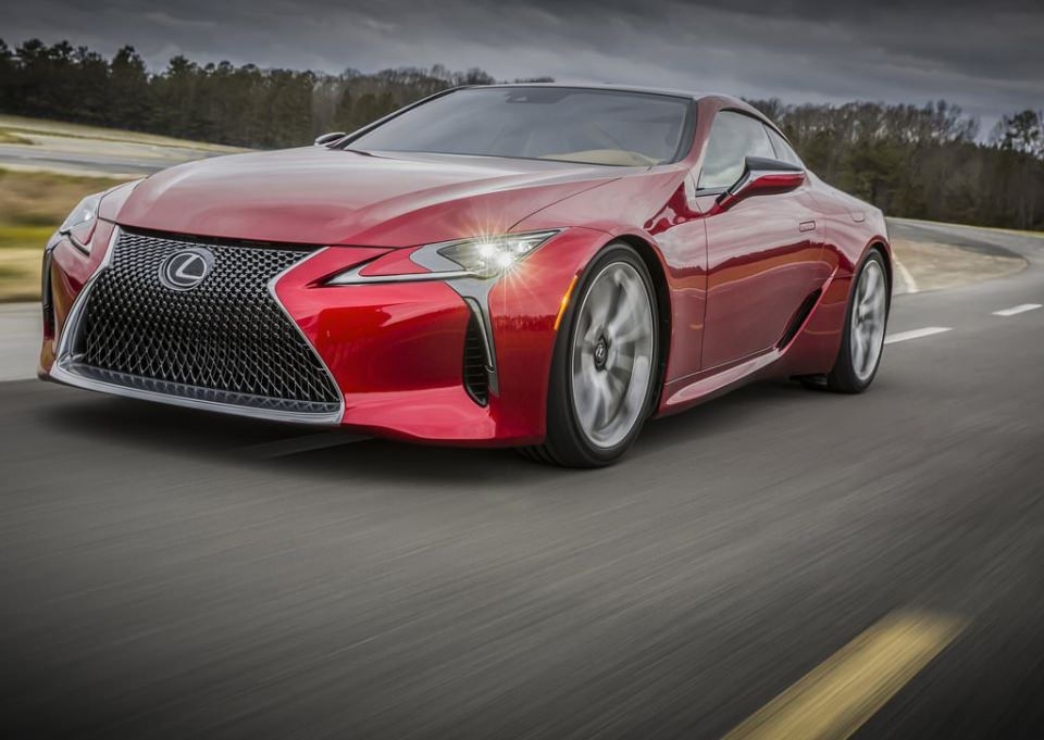 BMW 6'ya yeni rakip: Lexus LC 500 2017 31
