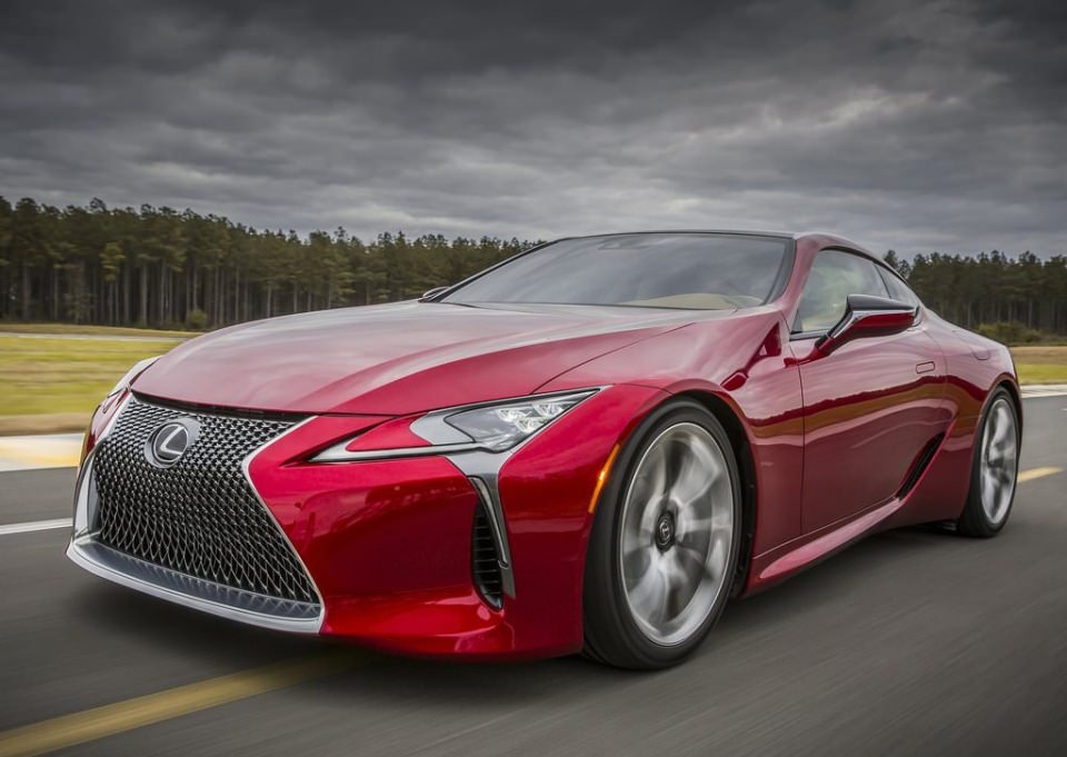 BMW 6'ya yeni rakip: Lexus LC 500 2017 33