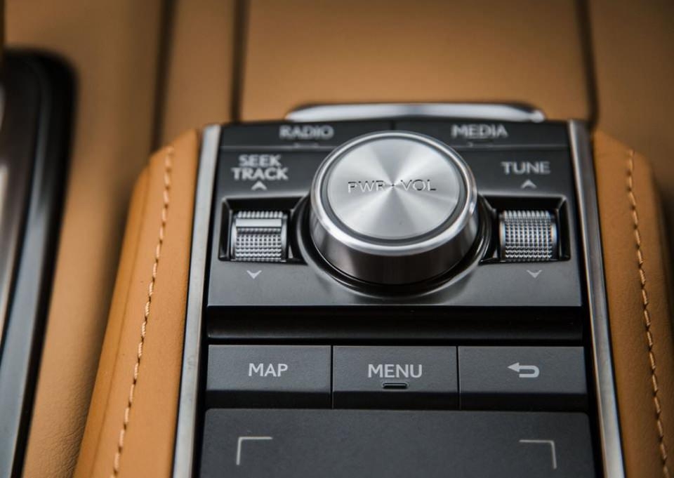 BMW 6'ya yeni rakip: Lexus LC 500 2017 65