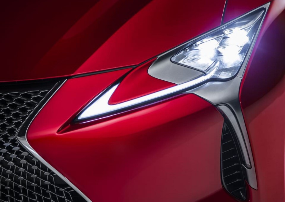 BMW 6'ya yeni rakip: Lexus LC 500 2017 70