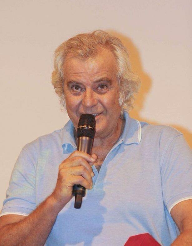 Diriliş oyuncuları kaç yaşında? 44