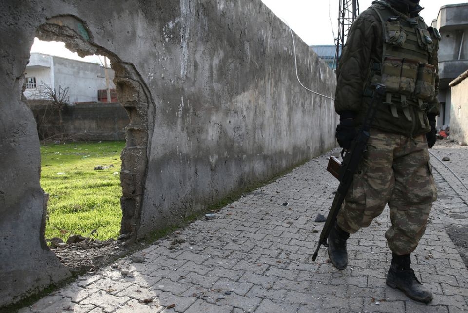 Cizre'de PKK'nın inlerine operasyon 26