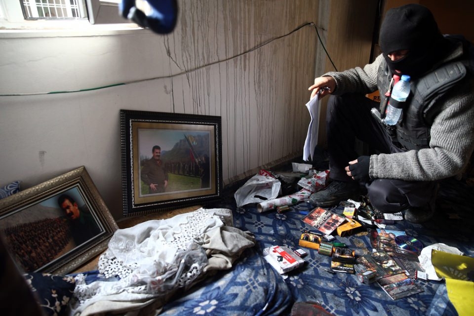 Cizre'de PKK'nın inlerine operasyon 33