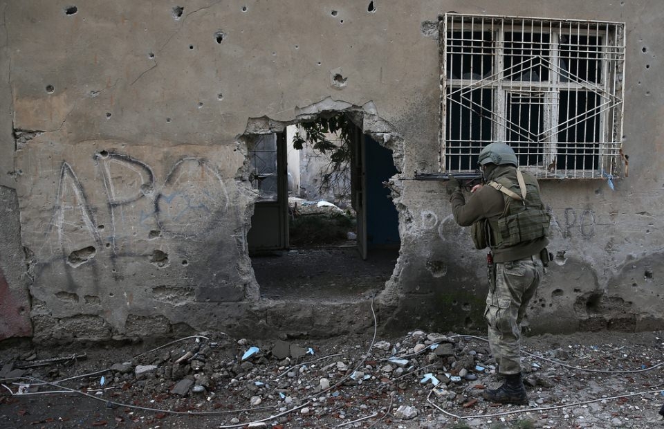 Cizre'de PKK'nın inlerine operasyon 39