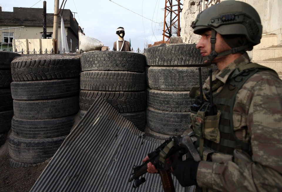 Cizre'de PKK'nın inlerine operasyon 42