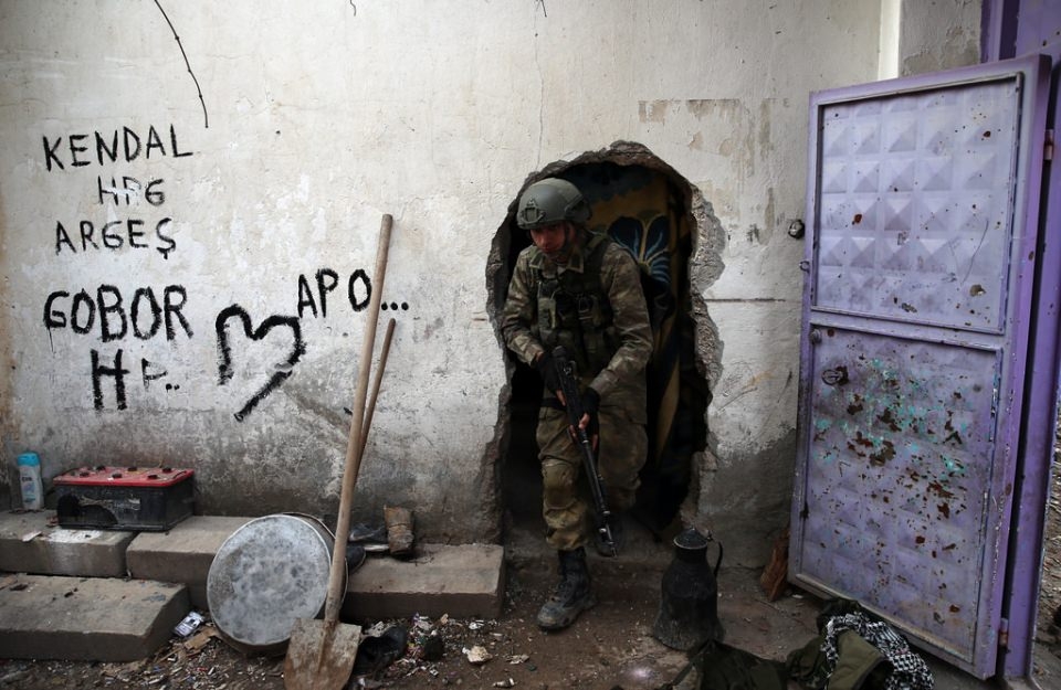 Cizre'de PKK'nın inlerine operasyon 49