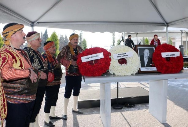 Mustafa Koç'a veda günü 36