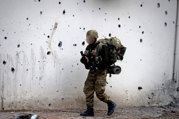 Asker ve polisten karış karış tarama! 16