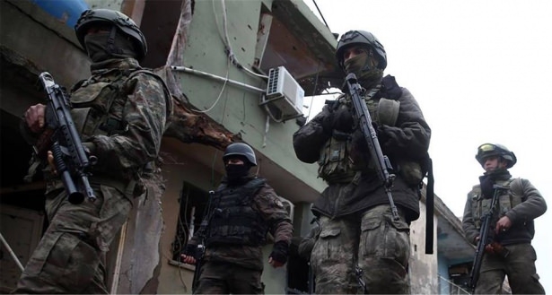 Asker ve polisten karış karış tarama! 20