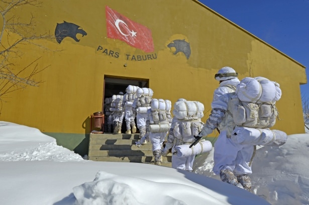 Eksi 20'de vatan savunması 12