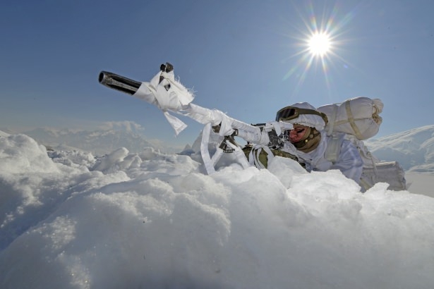 Eksi 20'de vatan savunması 14