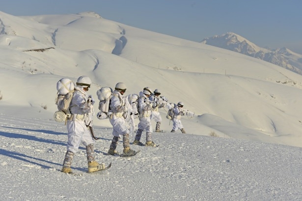 Eksi 20'de vatan savunması 36