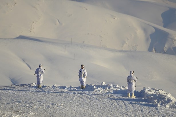 Eksi 20'de vatan savunması 39
