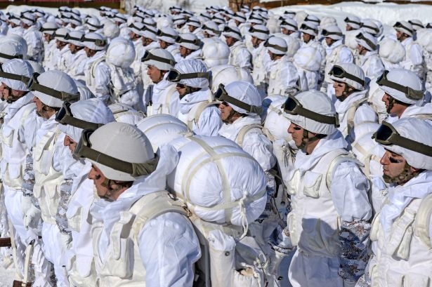 Eksi 20'de vatan savunması 42