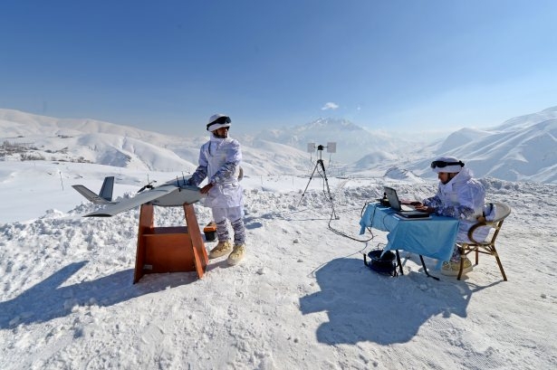 Eksi 20'de vatan savunması 56