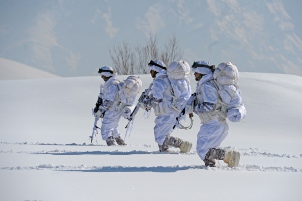 Eksi 20'de vatan savunması 65