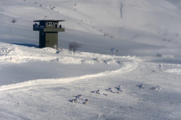 Eksi 20'de vatan savunması 96