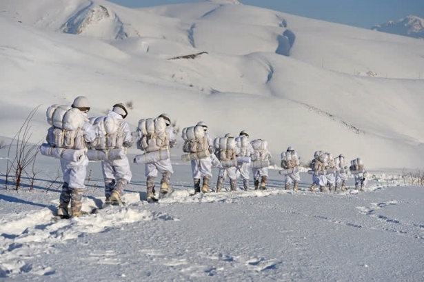 Eksi 20'de vatan savunması 98