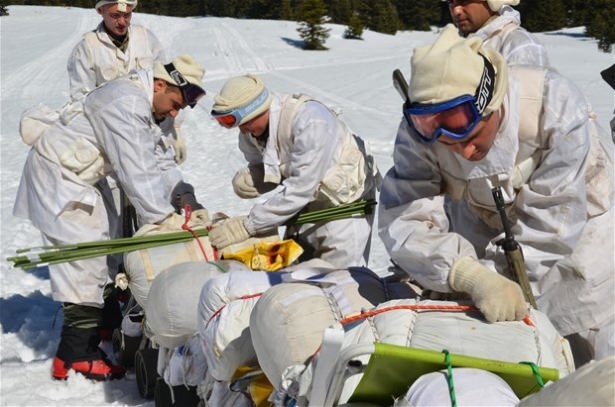 "Özel komando"lar Ilgaz Dağı'nda kış eğitiminde 18