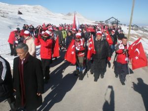 Türkiye, Sarıkamış şehitlerini andı!