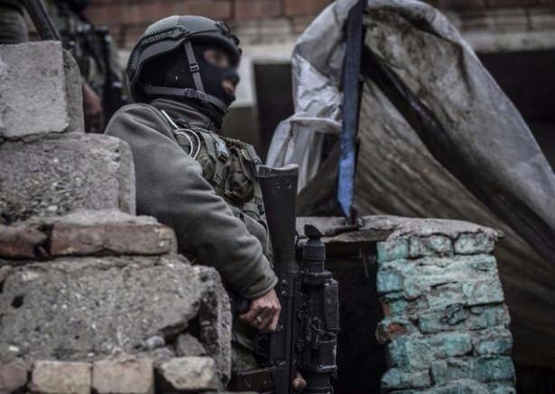 Teröristler son 100 metreye sıkıştı 107