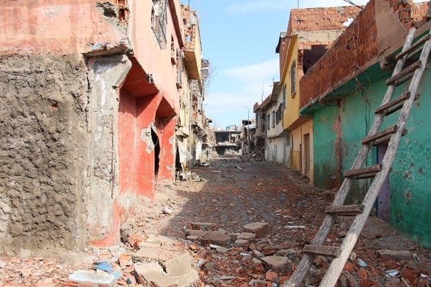 Teröristler son 100 metreye sıkıştı 5