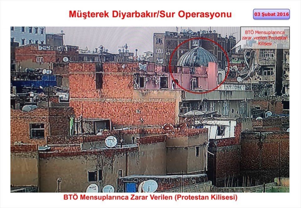 Teröristler son 100 metreye sıkıştı 51