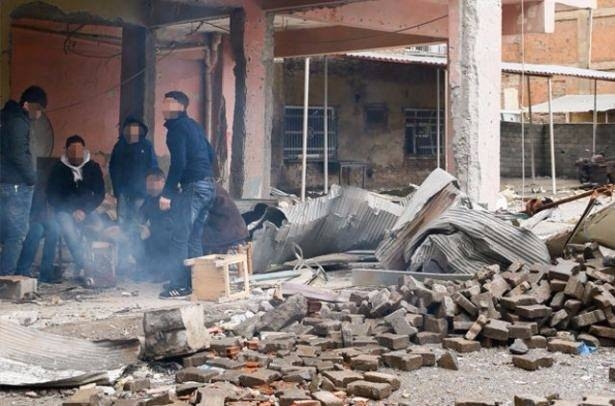 Teröristler son 100 metreye sıkıştı 61