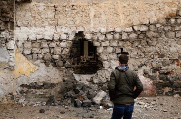 Teröristler son 100 metreye sıkıştı 63