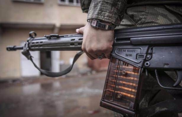 Teröristler son 100 metreye sıkıştı 86