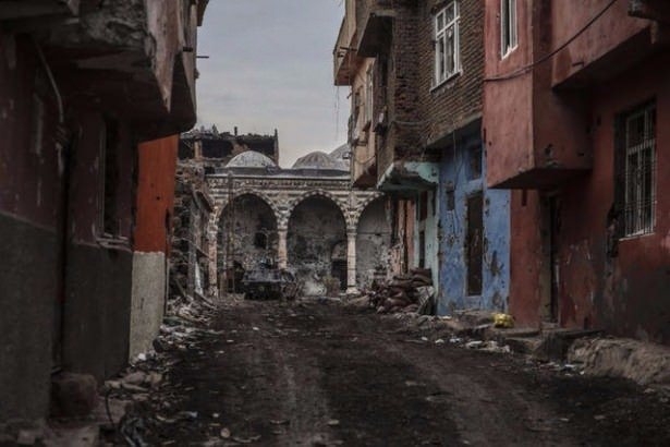 Teröristler son 100 metreye sıkıştı 90